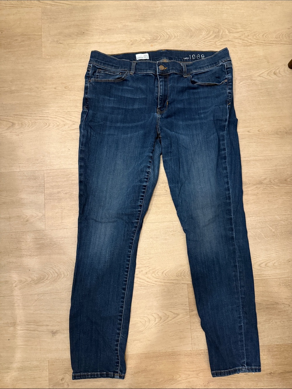 GAP 1969 Women’s Skinny stretch Jeans in Dark Blue Wash